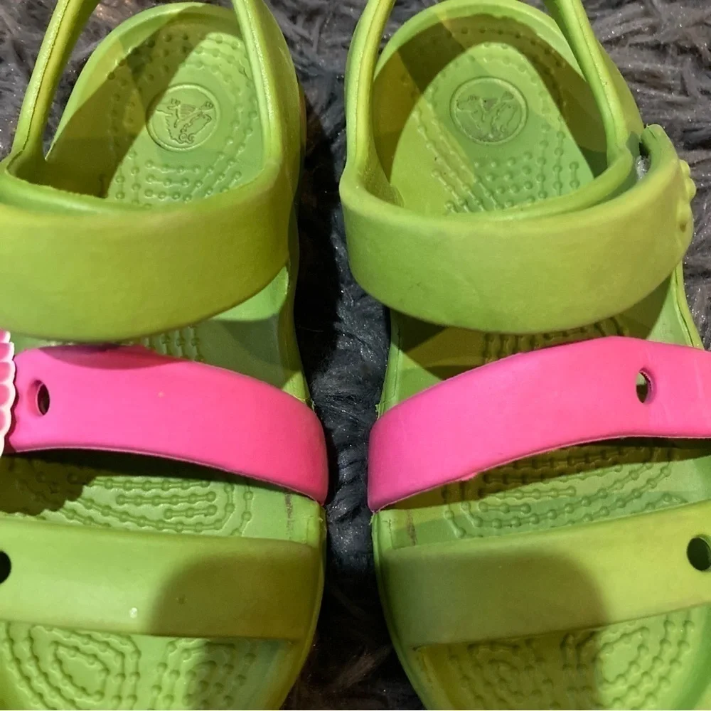 CROCS girls green